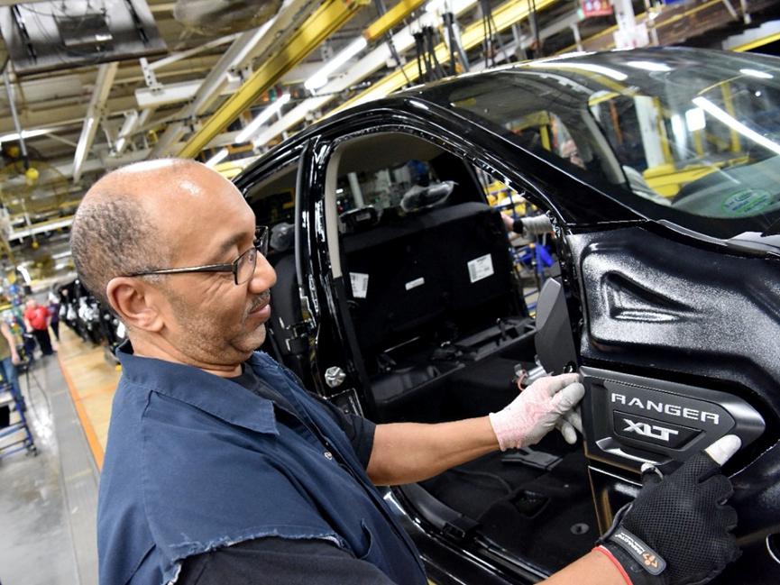 福特将在密歇根州的工厂投资超过15亿美元